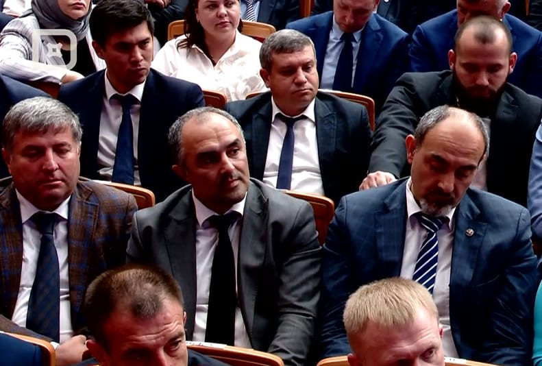 Сергей Меликов: "Президент в своем Послании призвал поощрять внедрение новейших цифровых решений и технологий, а также обеспечивать доступ к современным сервисам."